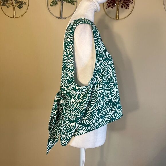 Topshop Green and White Abstract Leaf Print Tie Crop Size 10 - Picture 4 of 9